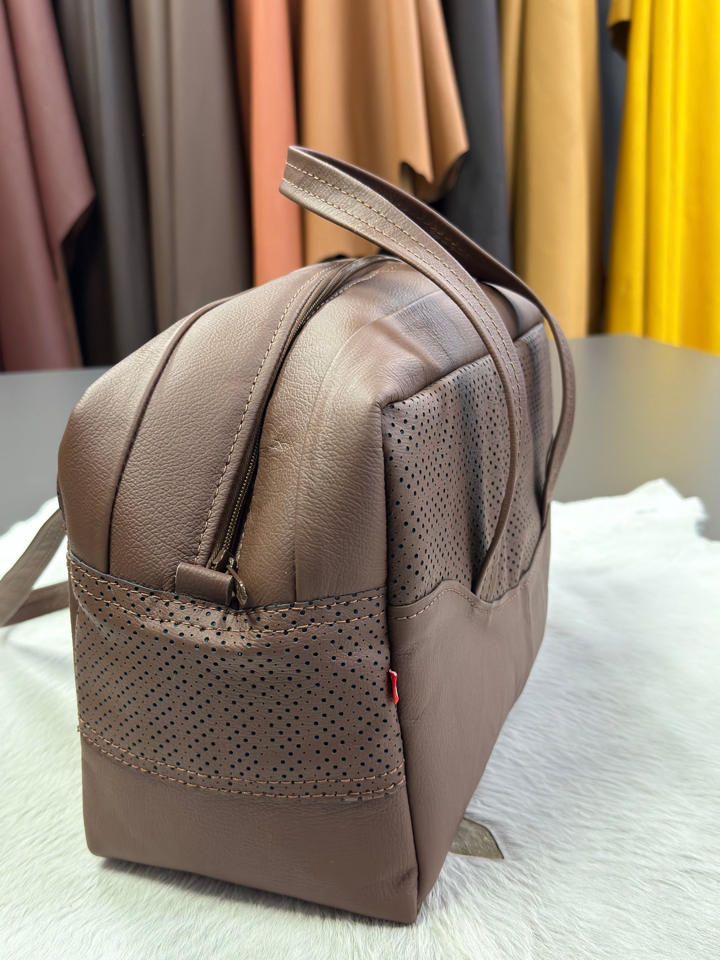 Bolso Miaa - Café Perforado